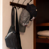 Cangurera Balistic con Detalles en Piel Essential Ll-2222